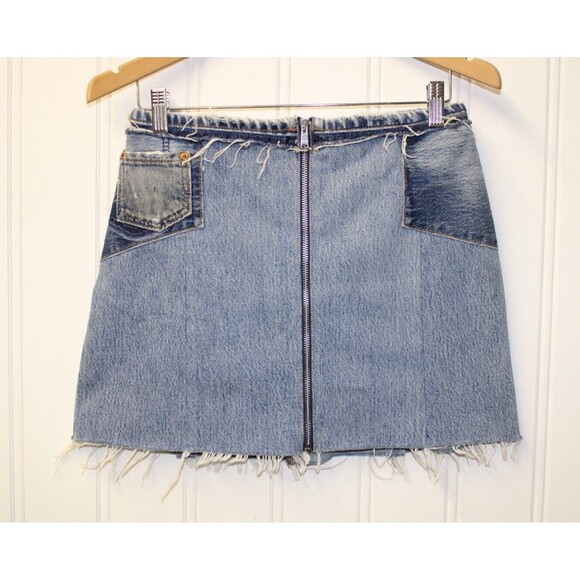 Re/Done RARE Patchwork‎ Denim Distressed Skirt Size 27 /28 - Picture 3 of 12